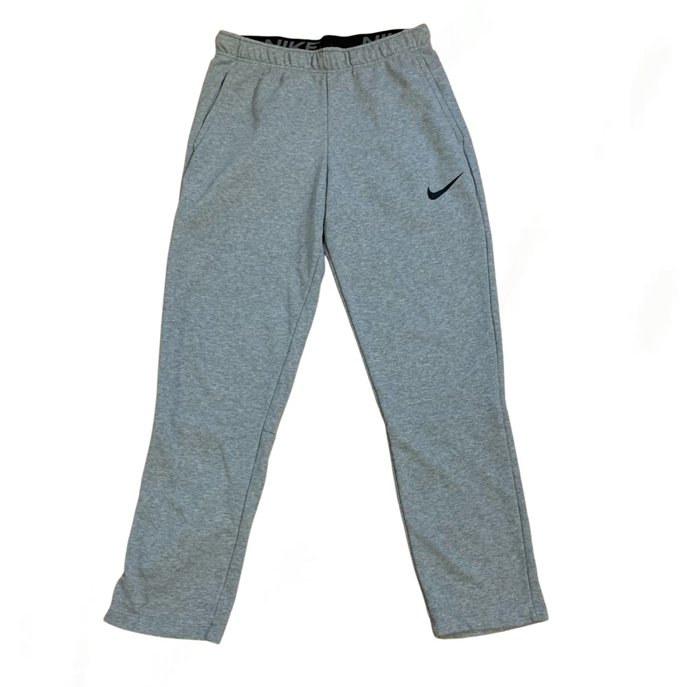 Grey Nike Therma Dri-Fit Sweatpants. Size: M